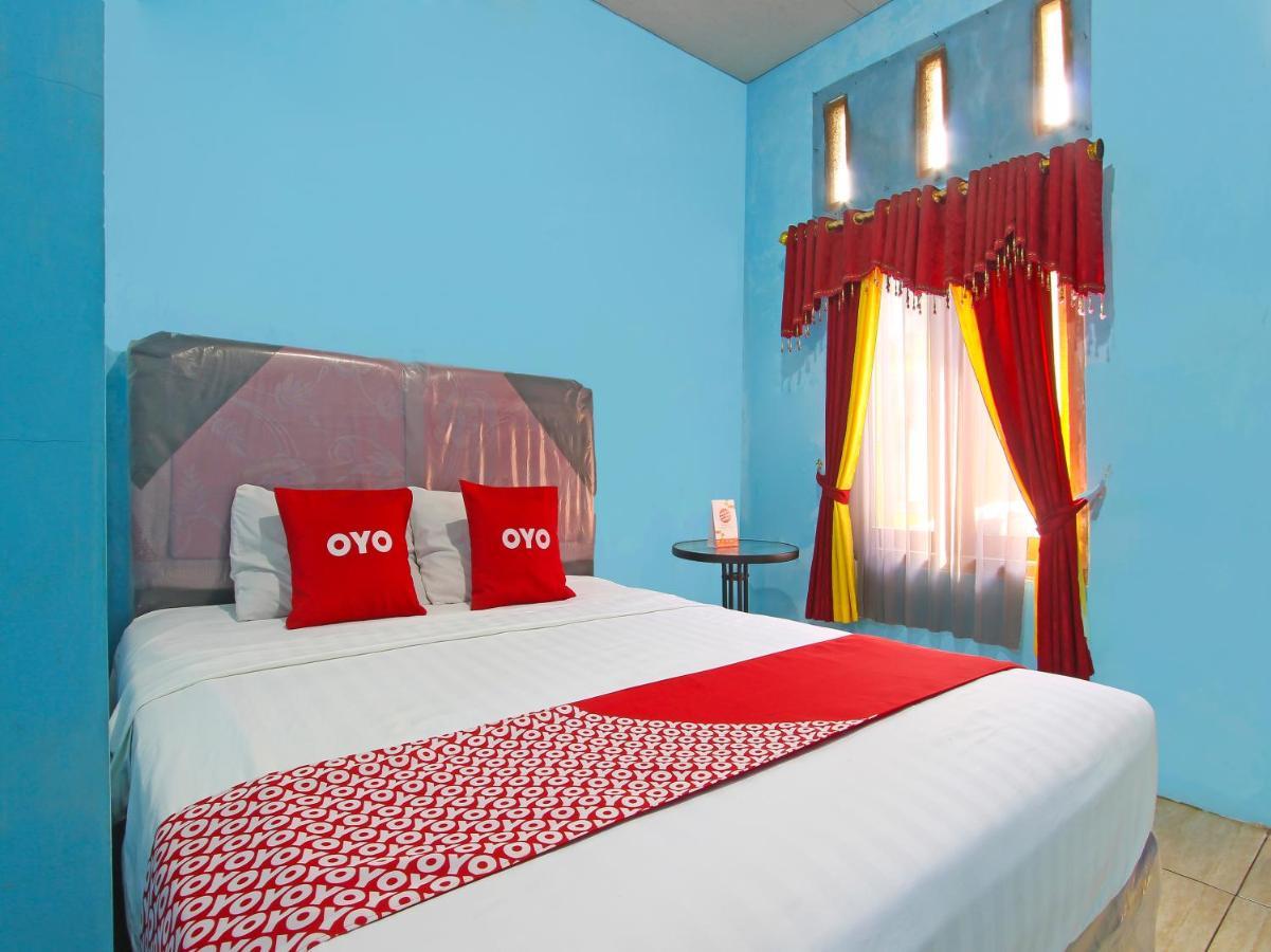 Oyo 91476 Srikaya Hotel 3 Pekalongan Exteriér fotografie