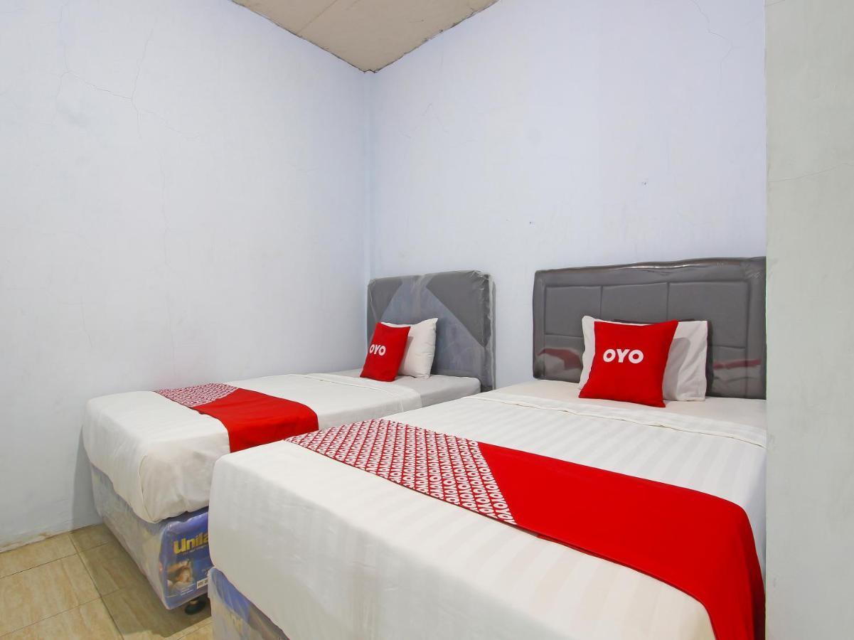 Oyo 91476 Srikaya Hotel 3 Pekalongan Exteriér fotografie