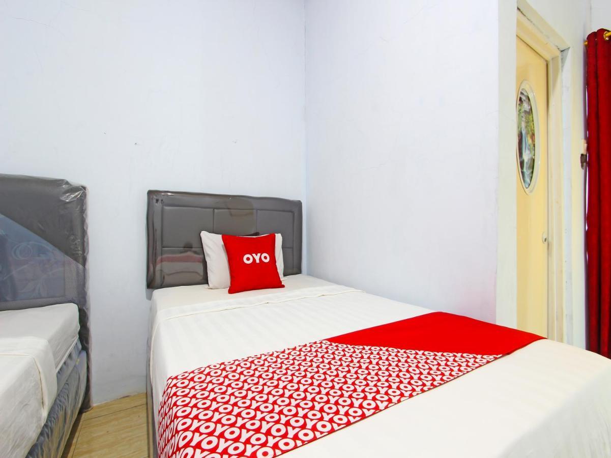 Oyo 91476 Srikaya Hotel 3 Pekalongan Exteriér fotografie